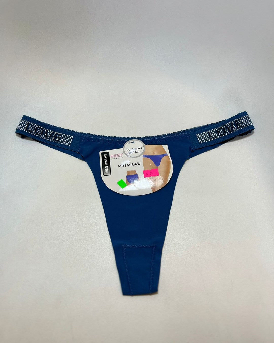 TANGA DE LICRA SIN COSTURA CON BRILLOS LOVE
