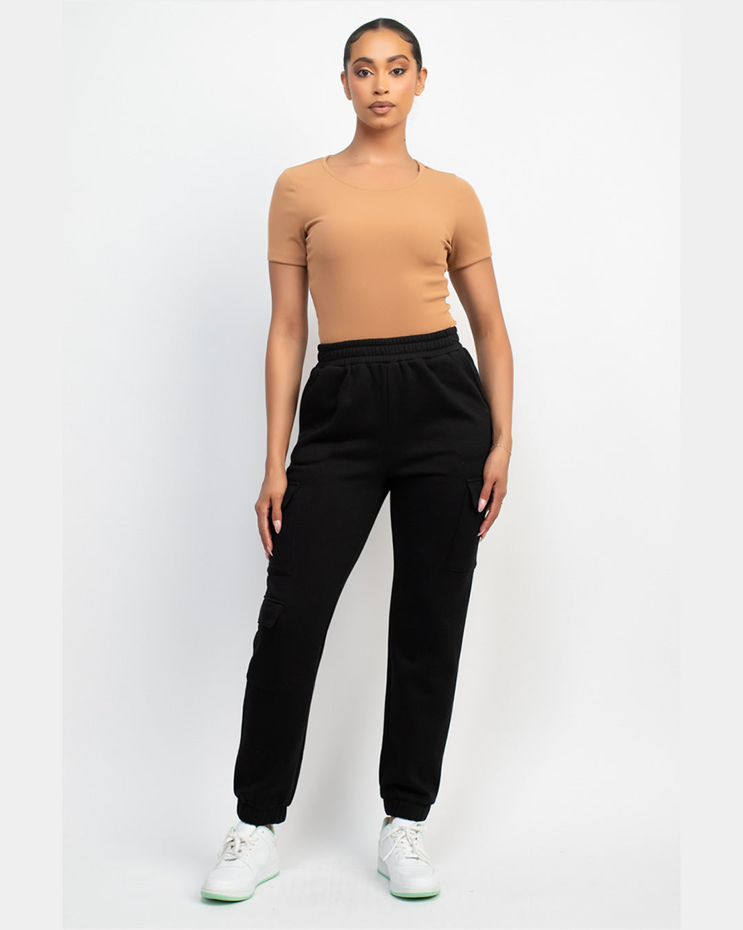 PANTS CON BOLSAS A LOS LADOS TIPO CARGO
