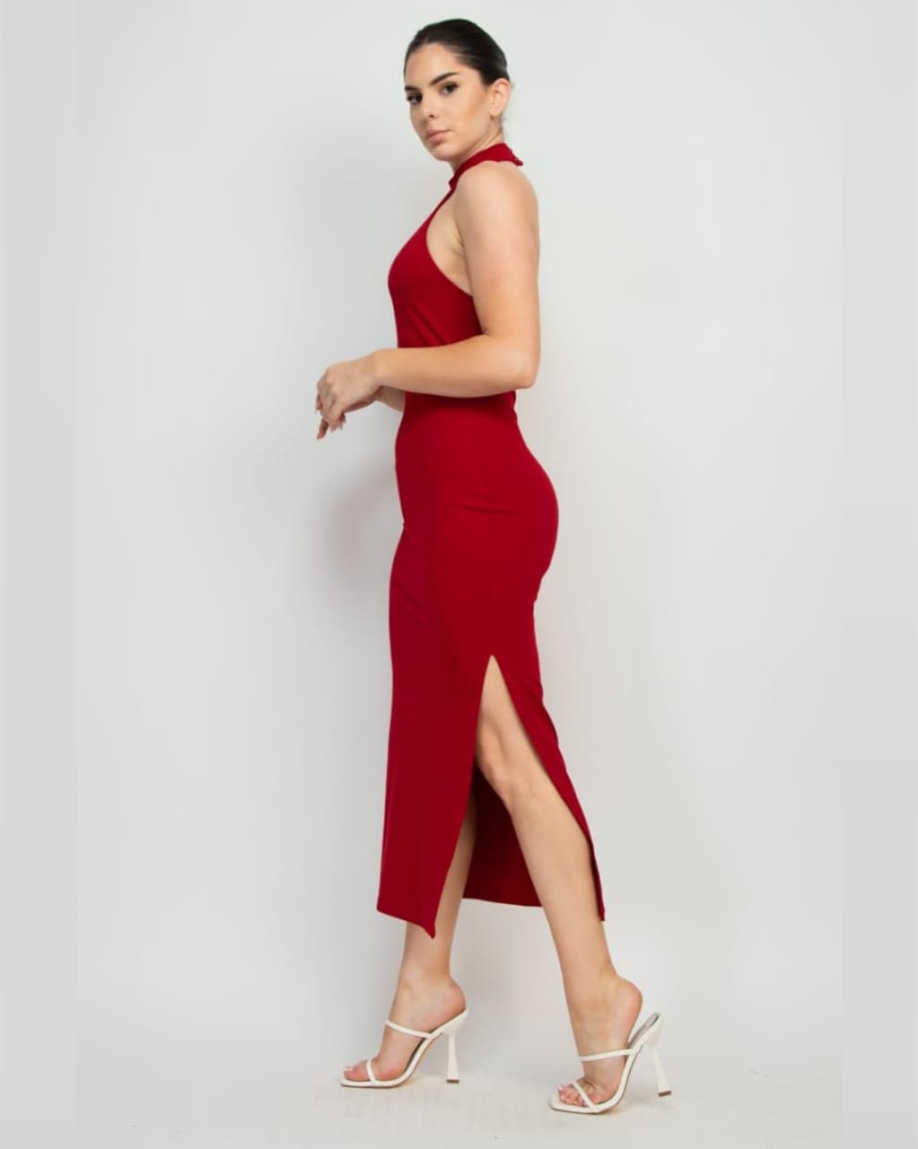 VESTIDO HALTER ROJO CON ABIERTA LATERAL HMD14233
