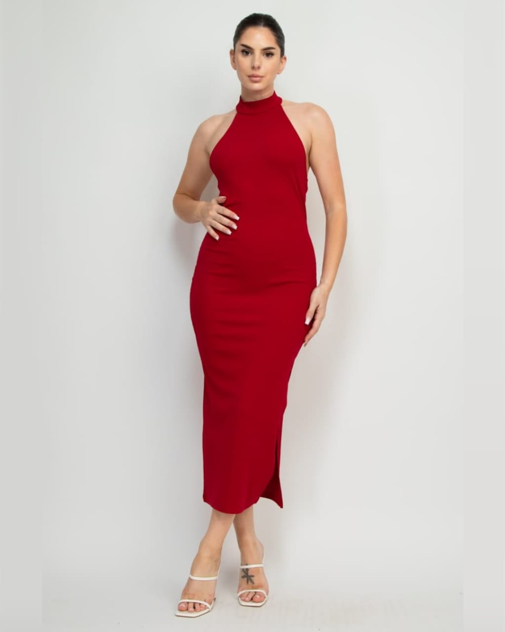 VESTIDO HALTER ROJO CON ABIERTA LATERAL HMD14233