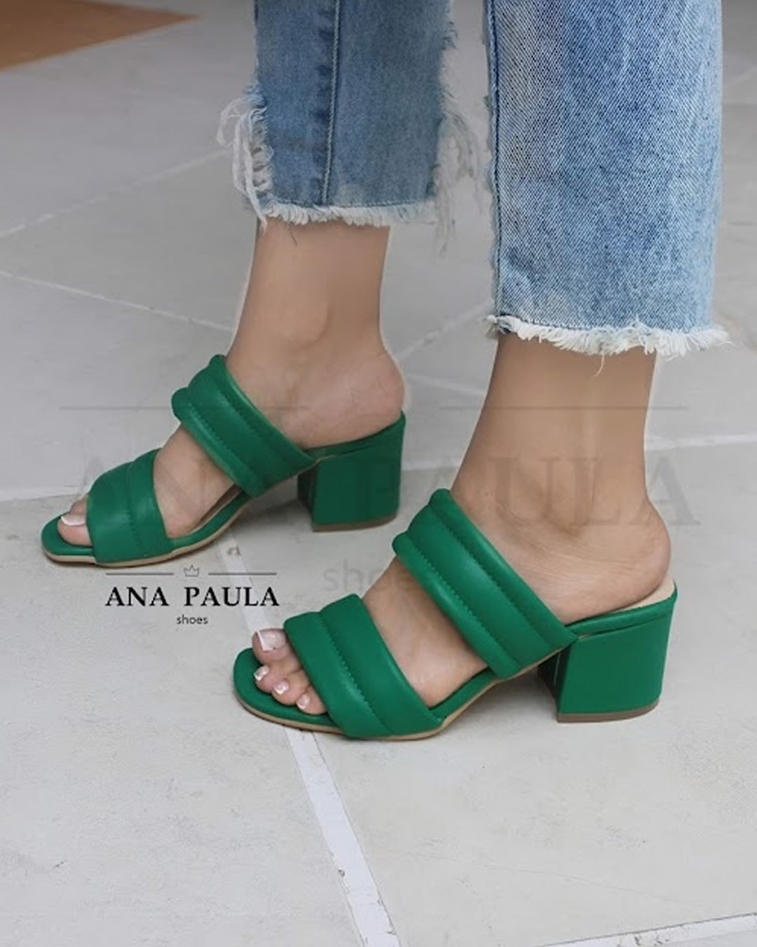 ZAP-2027 ZAPATILLAS DE DOS CHINELAS VERDES