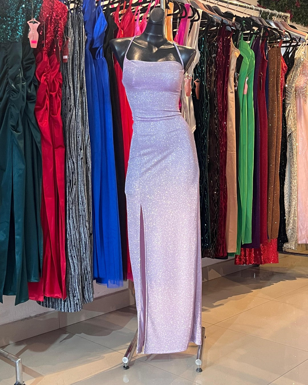 VESTIDO LILA CON GLITTER