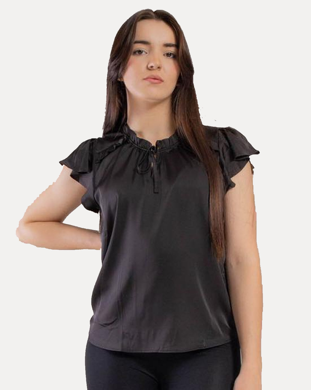 BLUSA DE SATIN CON MANGA DE ESCAROLA