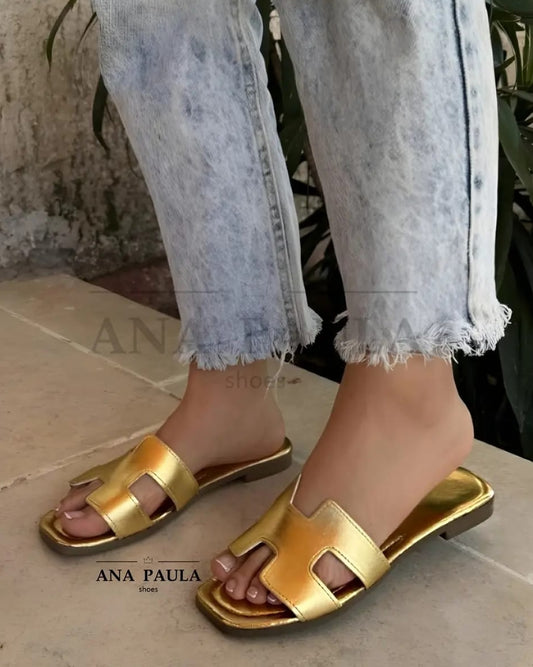 SANDALIAS CON DISEÑO