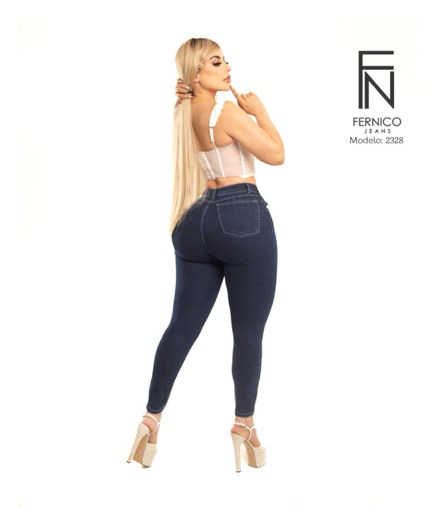 PANTALÓN DE MEZCLILLA TIRO ALTO 1 BOTÓN