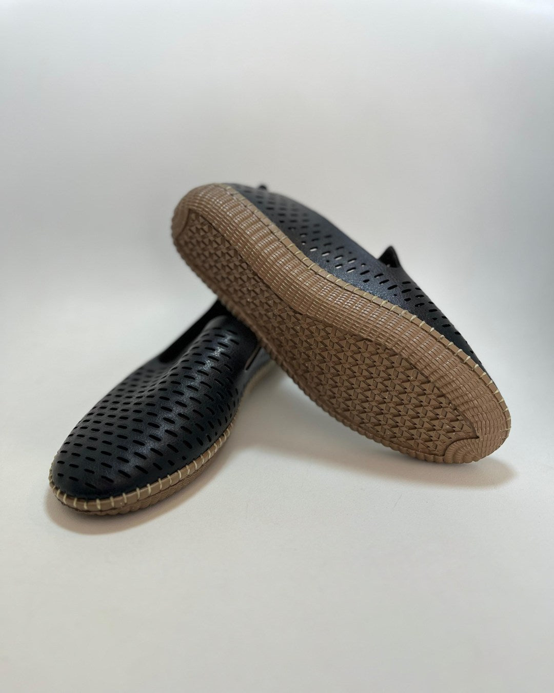 ESPADRILLE NEGRO COSIDO