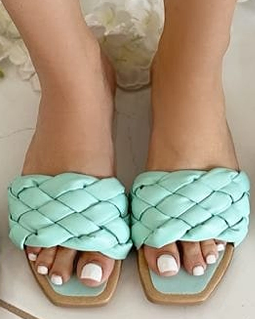 SANDALIAS DE TRENZA