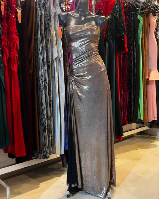 VESTIDO DRADO (ORO VIEJO) DE TIRANTES CON ABIERTA