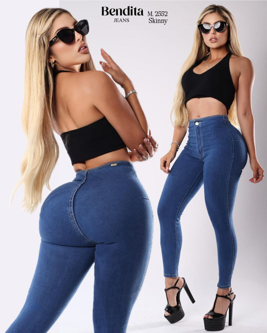 PANTALÓN DE MEZCLILLA STRETCH CON UN SOLO BOTÓN DE TIRO ALTO SIN BOLSAS Y SIN PRETINA BENDITA 2552