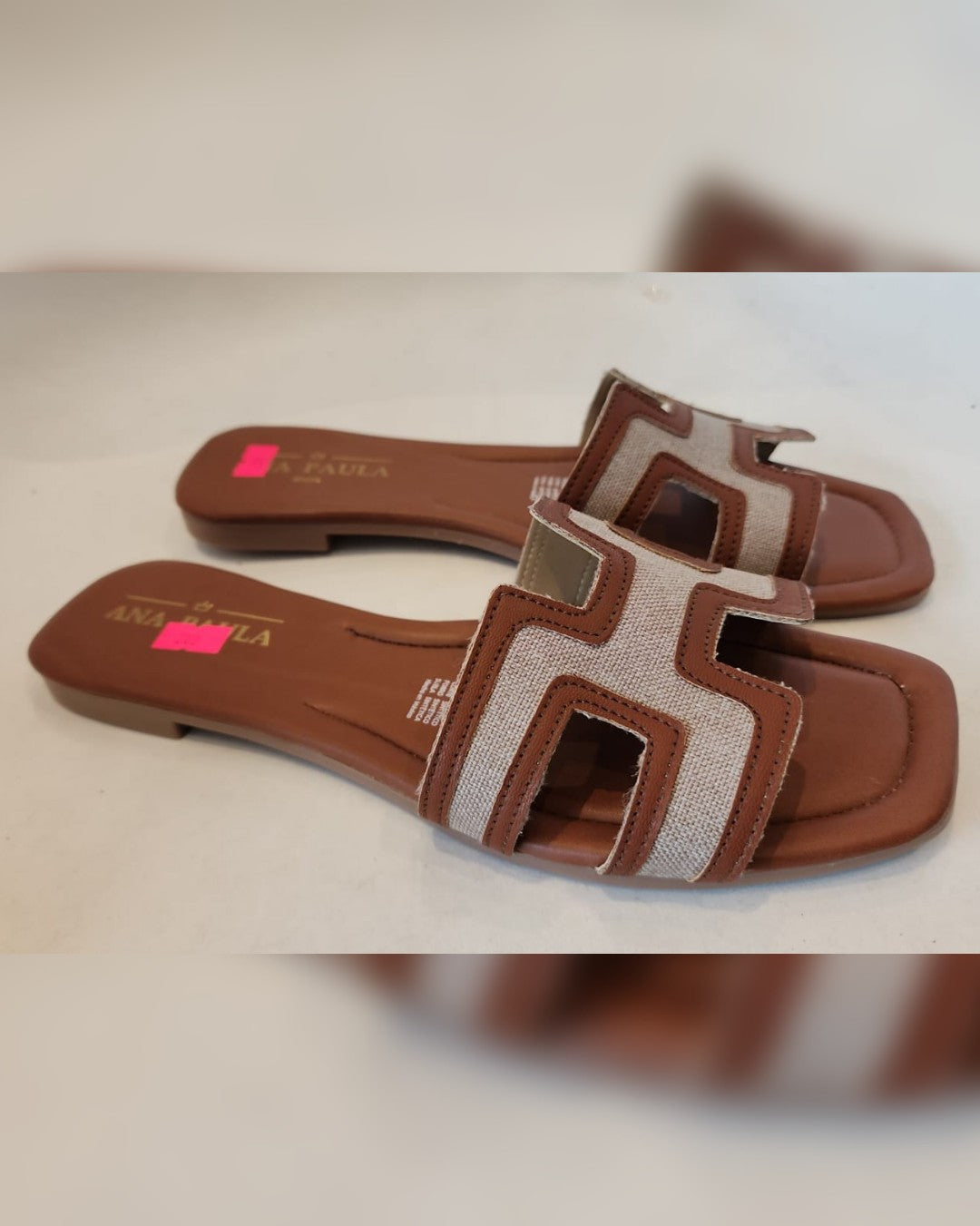 SANDALIAS CAFÉ CON BEIGE