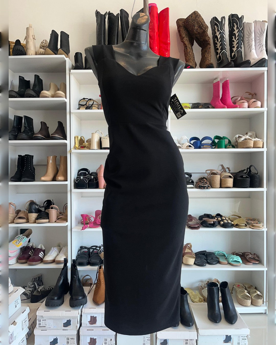 VESTIDO NEGRO MIDI, TIRANTE GRUESO