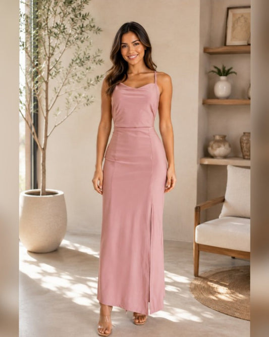 S0119 VESTIDO ROSA PALO LARGO CON TIRAS TIPO CORSET Y ABIERTA EN LA PIERNA