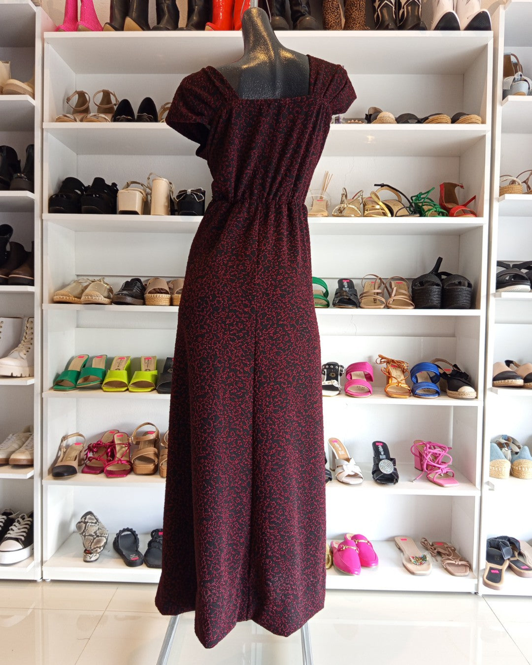 VESTIDO LARGO, NEGRO CON GLITTER ROJO ANIMAL PRINT