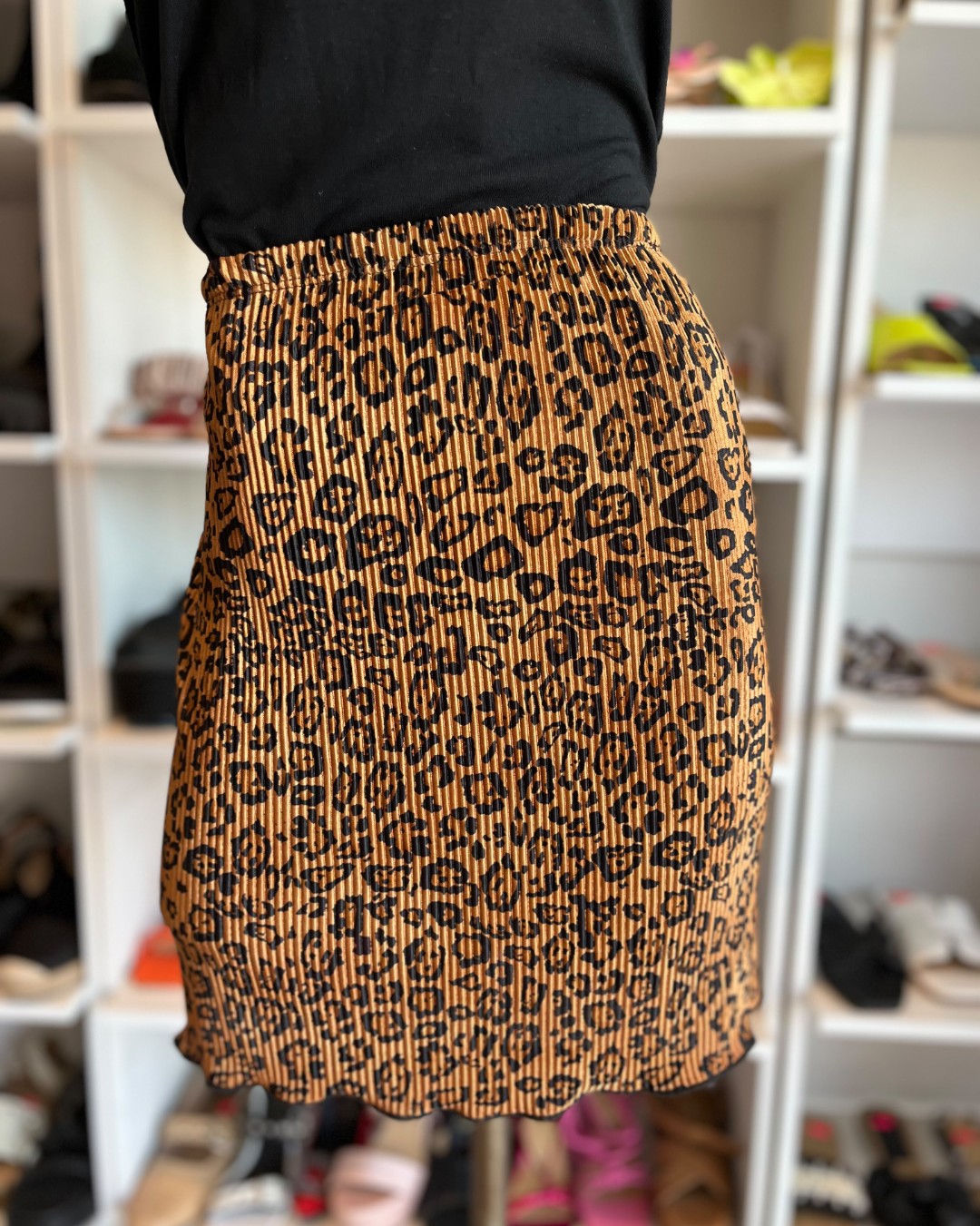 S0131 FALDA ANIMAL PRINT DE TELA CORRUGADA