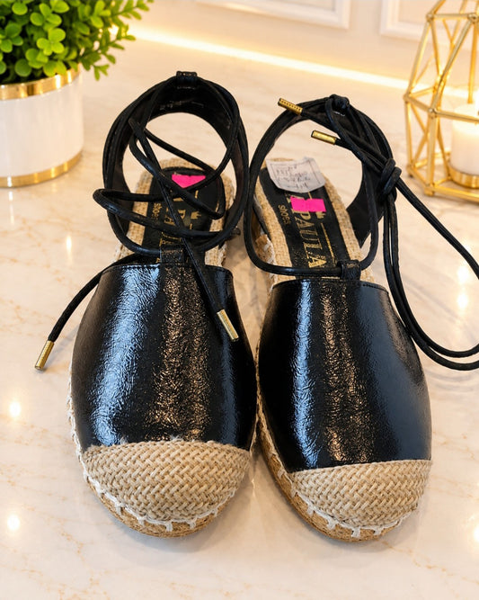 ALP-1221 ALPARGATAS DE PISO, CON YUTE Y CHAROL COLOR NEGRO