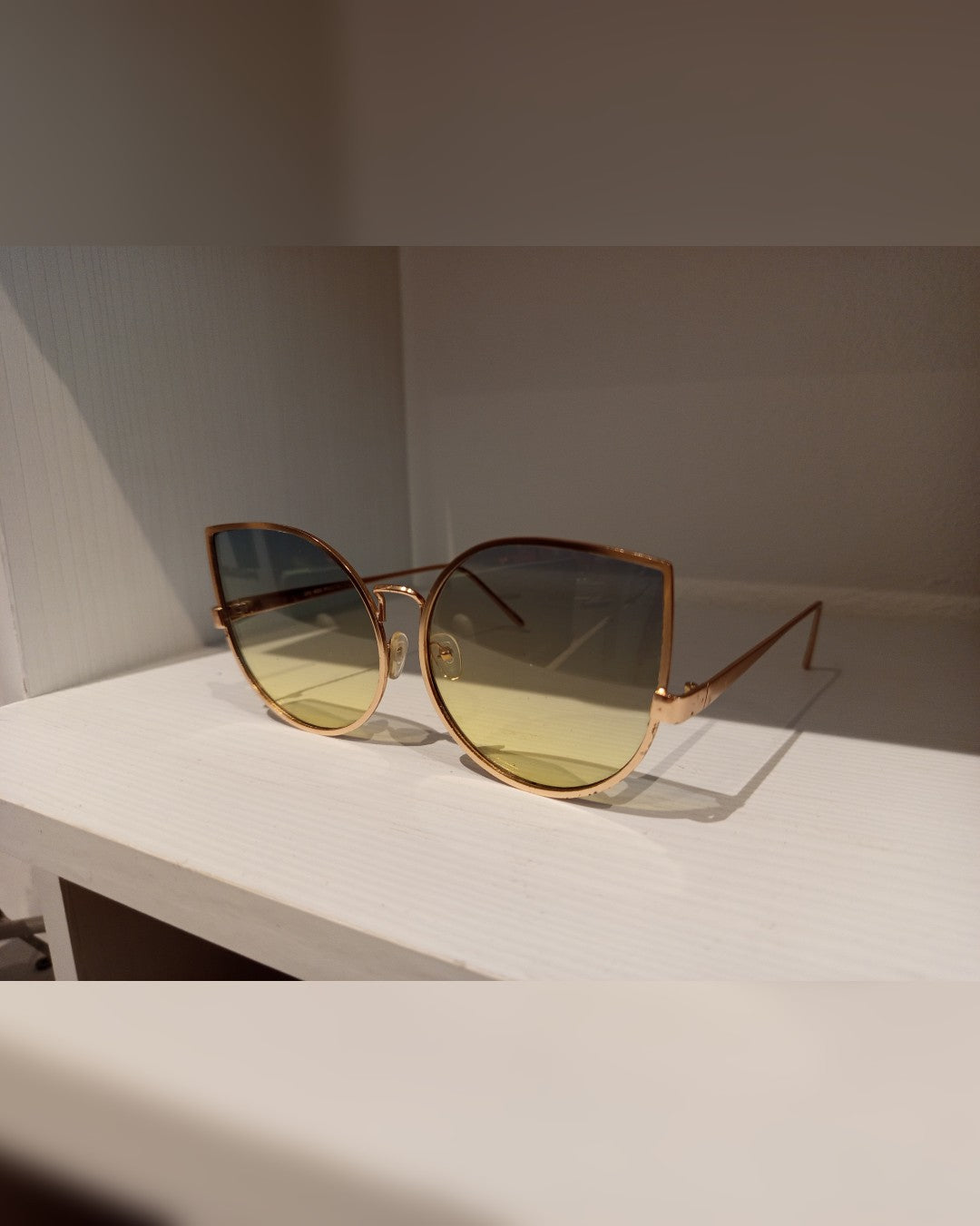 L044 LENTES DE SOL