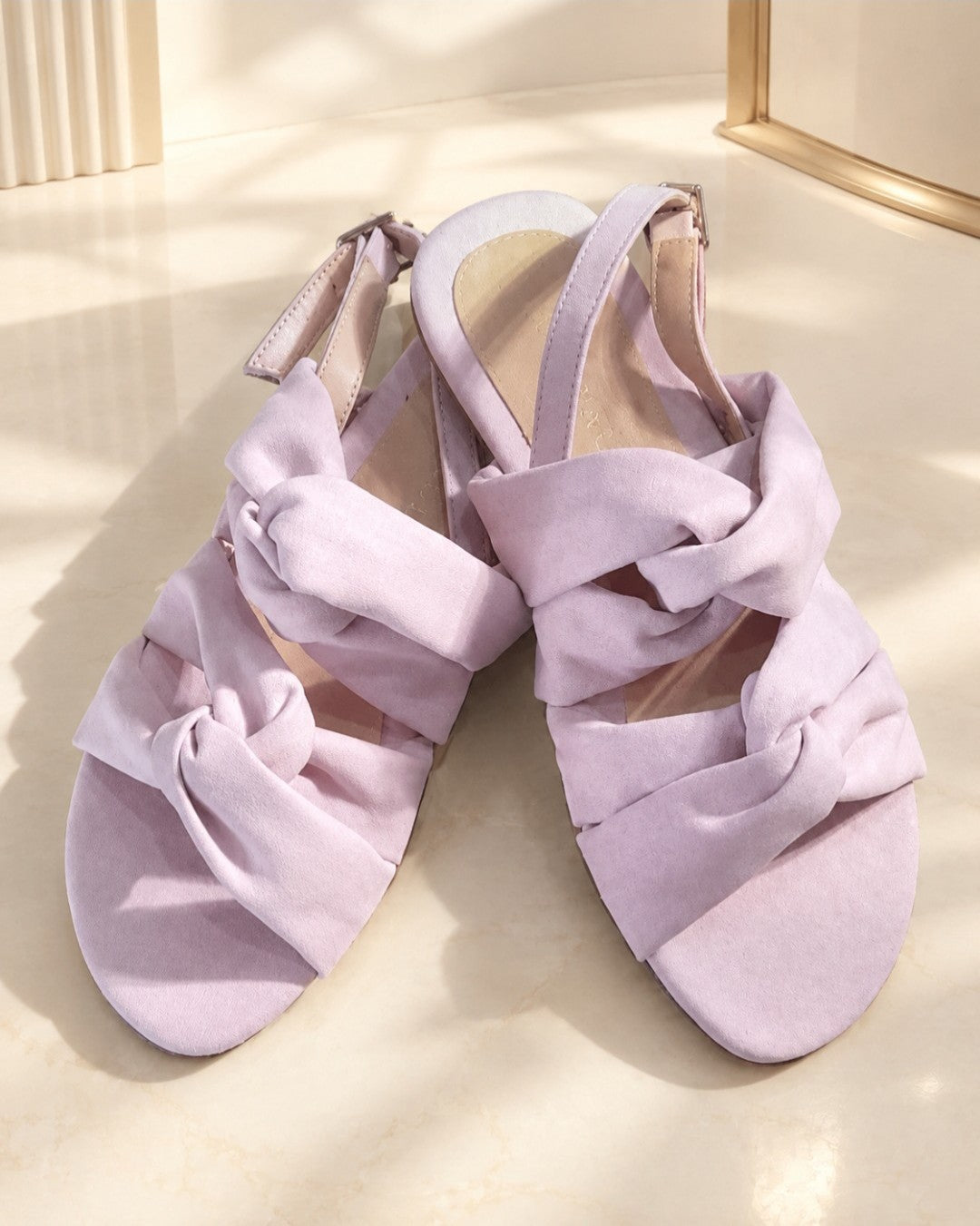 HUARACHES ROSAS DE DOS NUDOS GAMUZA