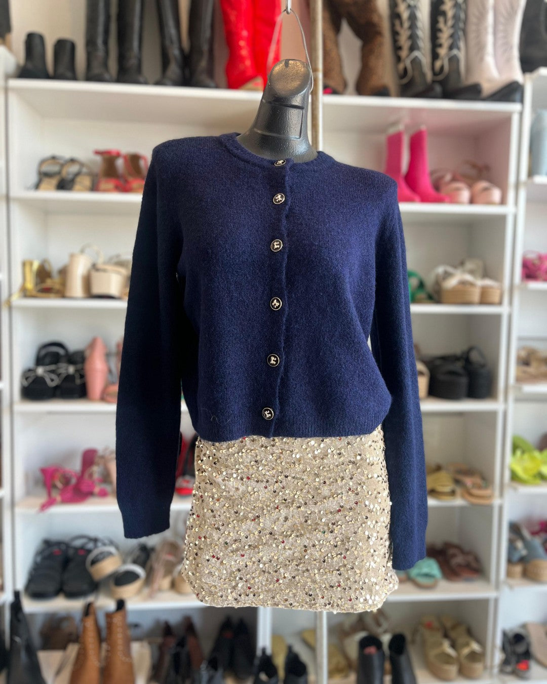 S0278 FALDA BEIGE DE TERCIOPELO CON LENTEJUELAS