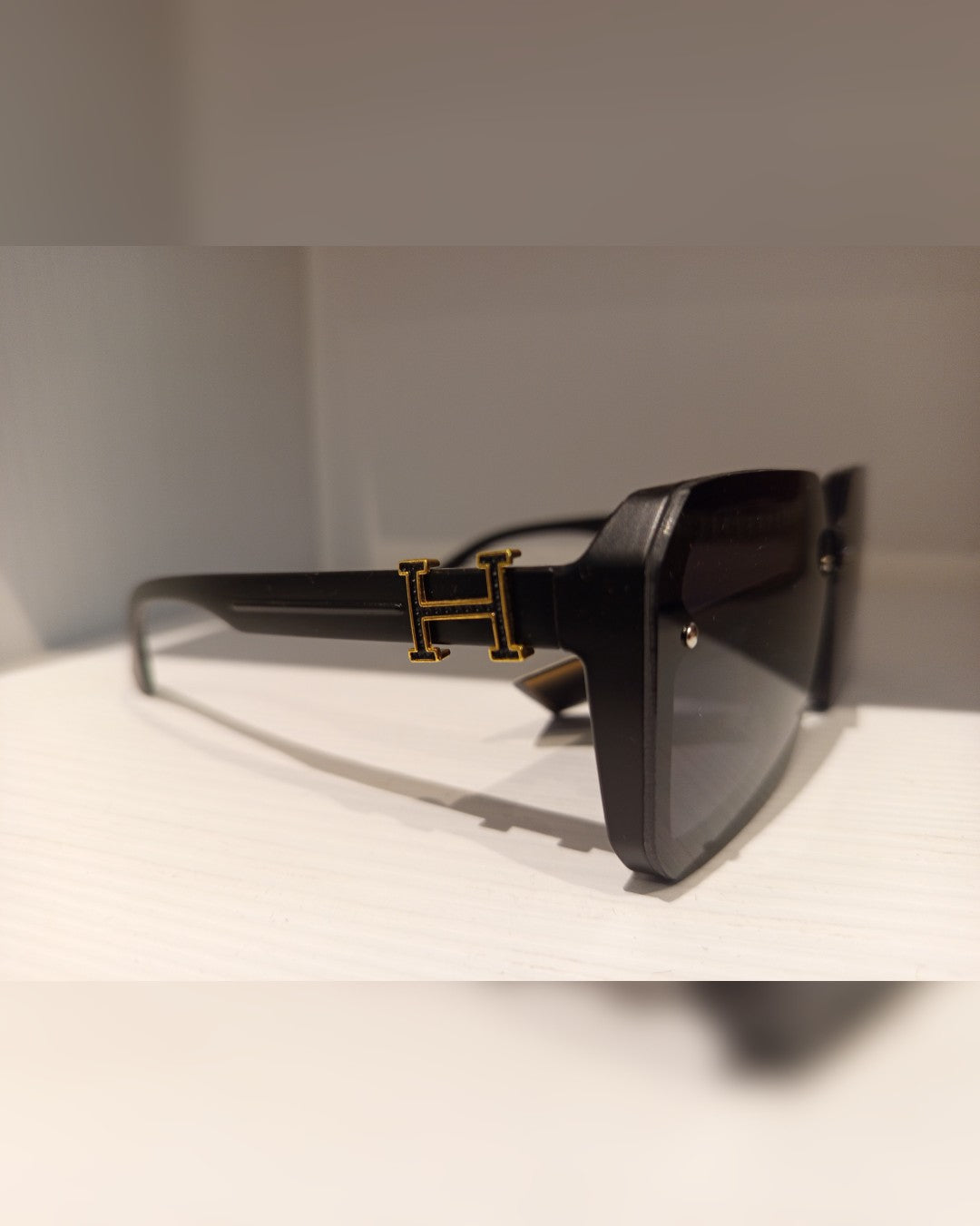 L043 LENTES DE SOL
