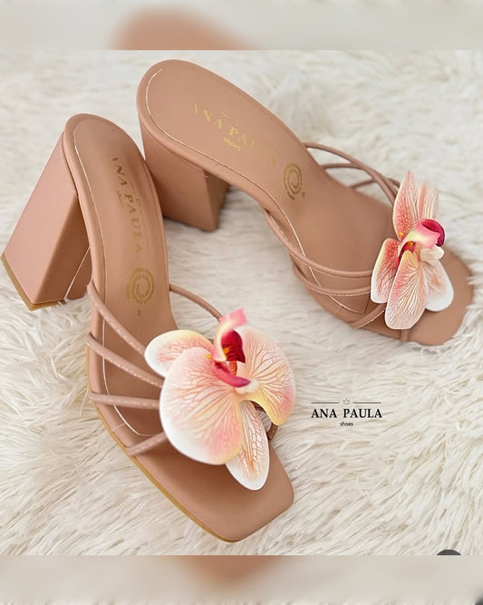 ZAP-2042 ZAPATILLAS NUDE CON FLOR